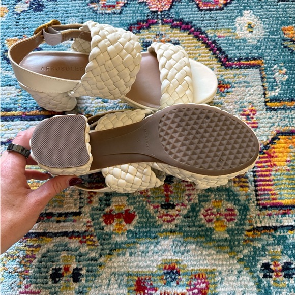 Aerosoles Camera Women’s White Sandals - Picture 5 of 12